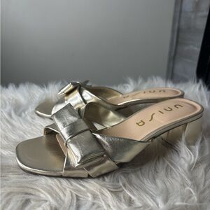 Unisa Metallic Gold bow heels